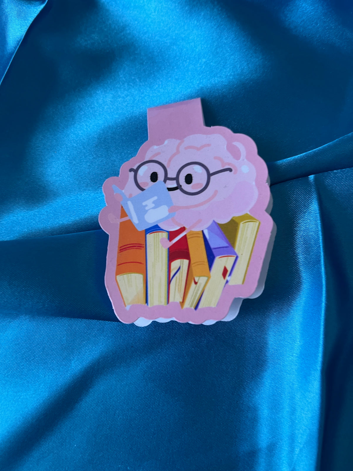 The pink handmade magnetic fold-over brain bookmark, second photograph