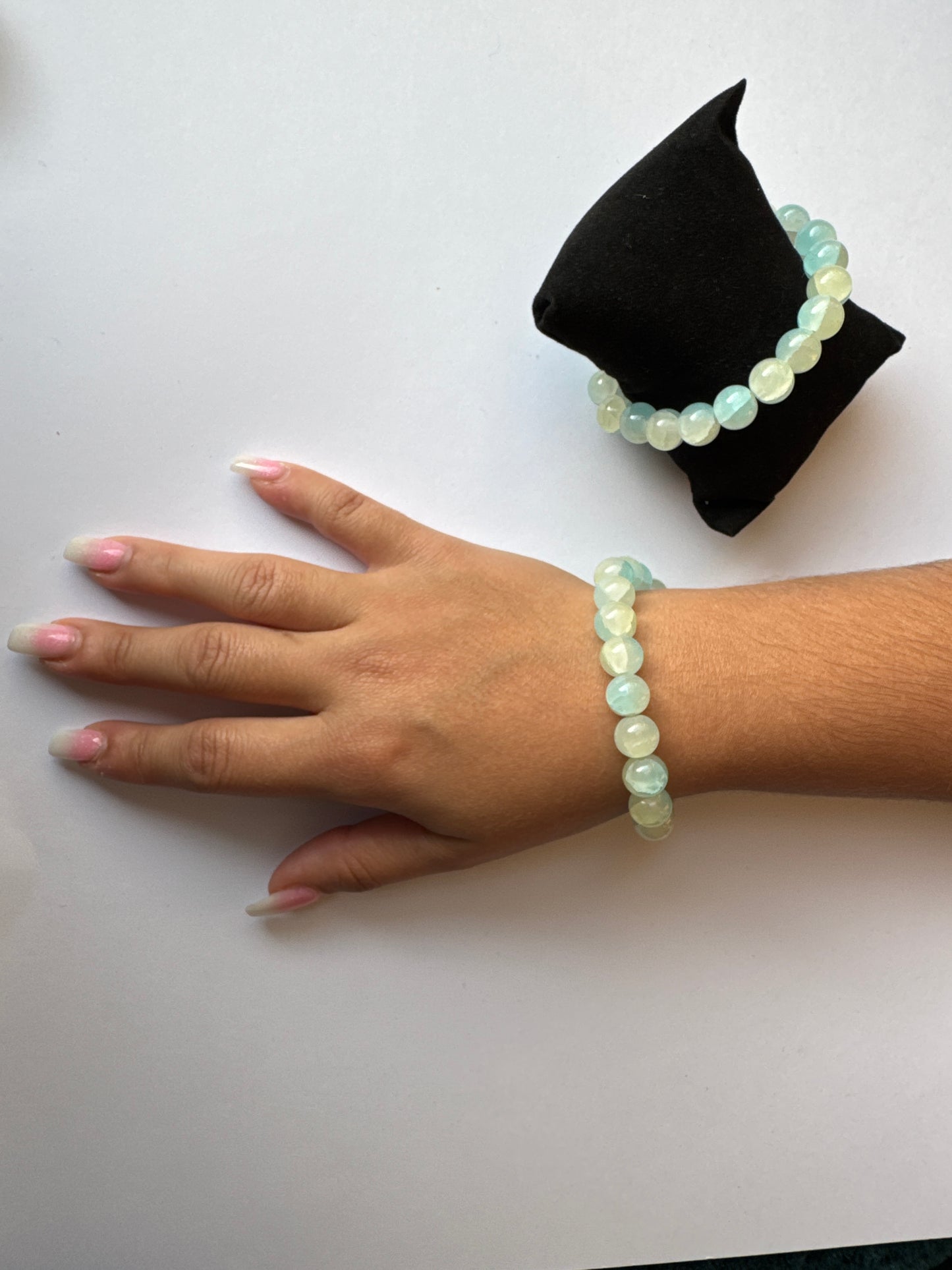 Jade Basic Glass Bead Bracelet